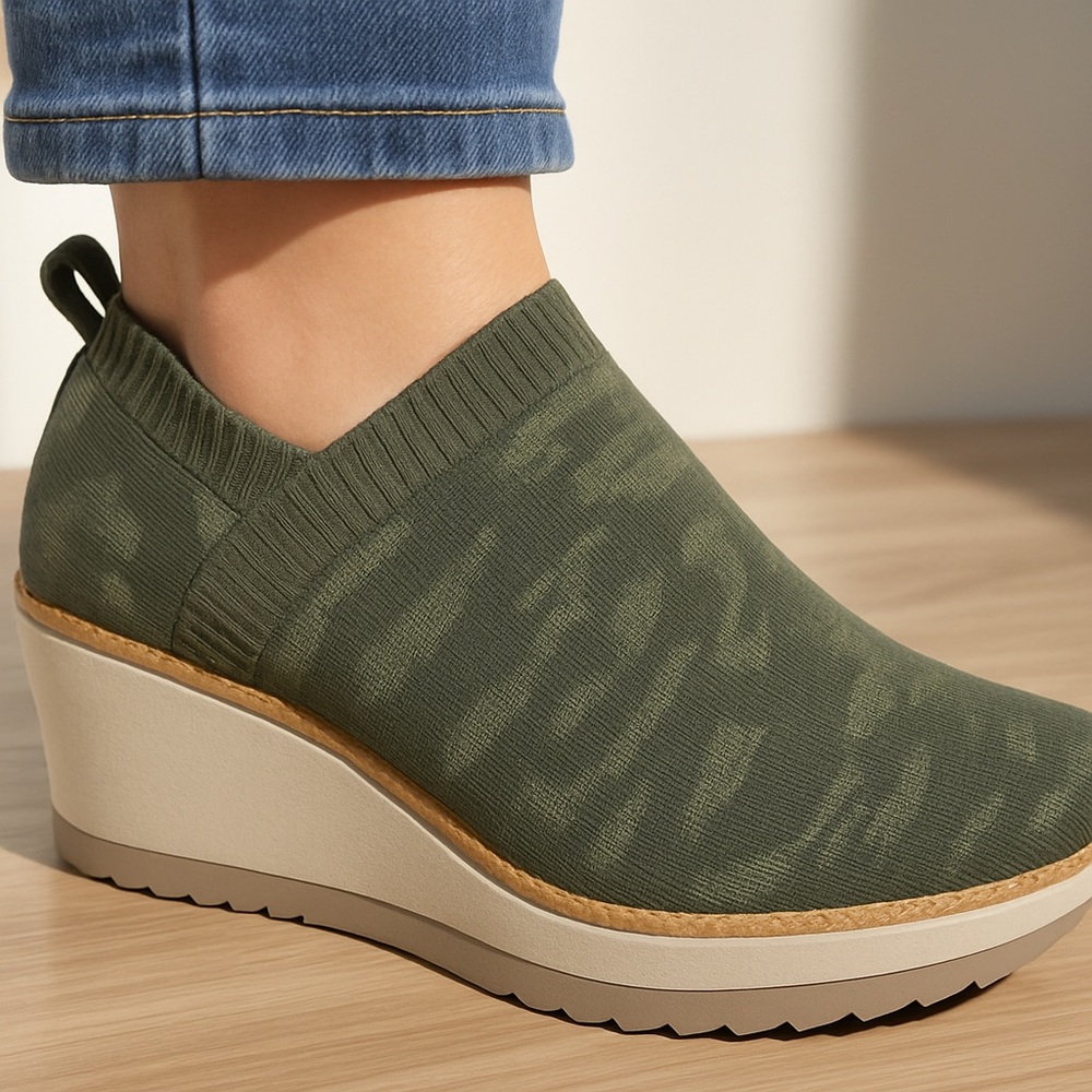 Söfft Elesia Camouflage Knit Wedge Bootie Green Size 11 - Picture 7 of 12